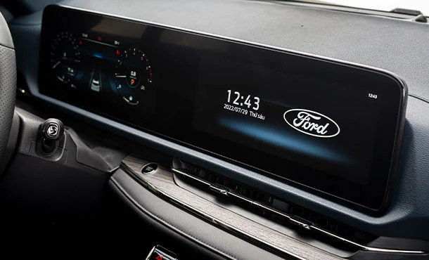 ford-territory-111022-19